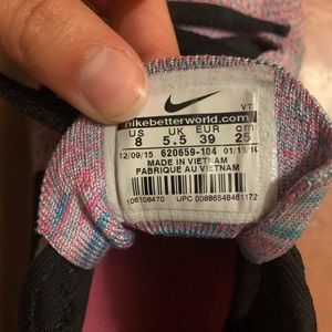 Nike Shoes - Nike Multi color shoes Nike Shoes - Nike Multi color shoes